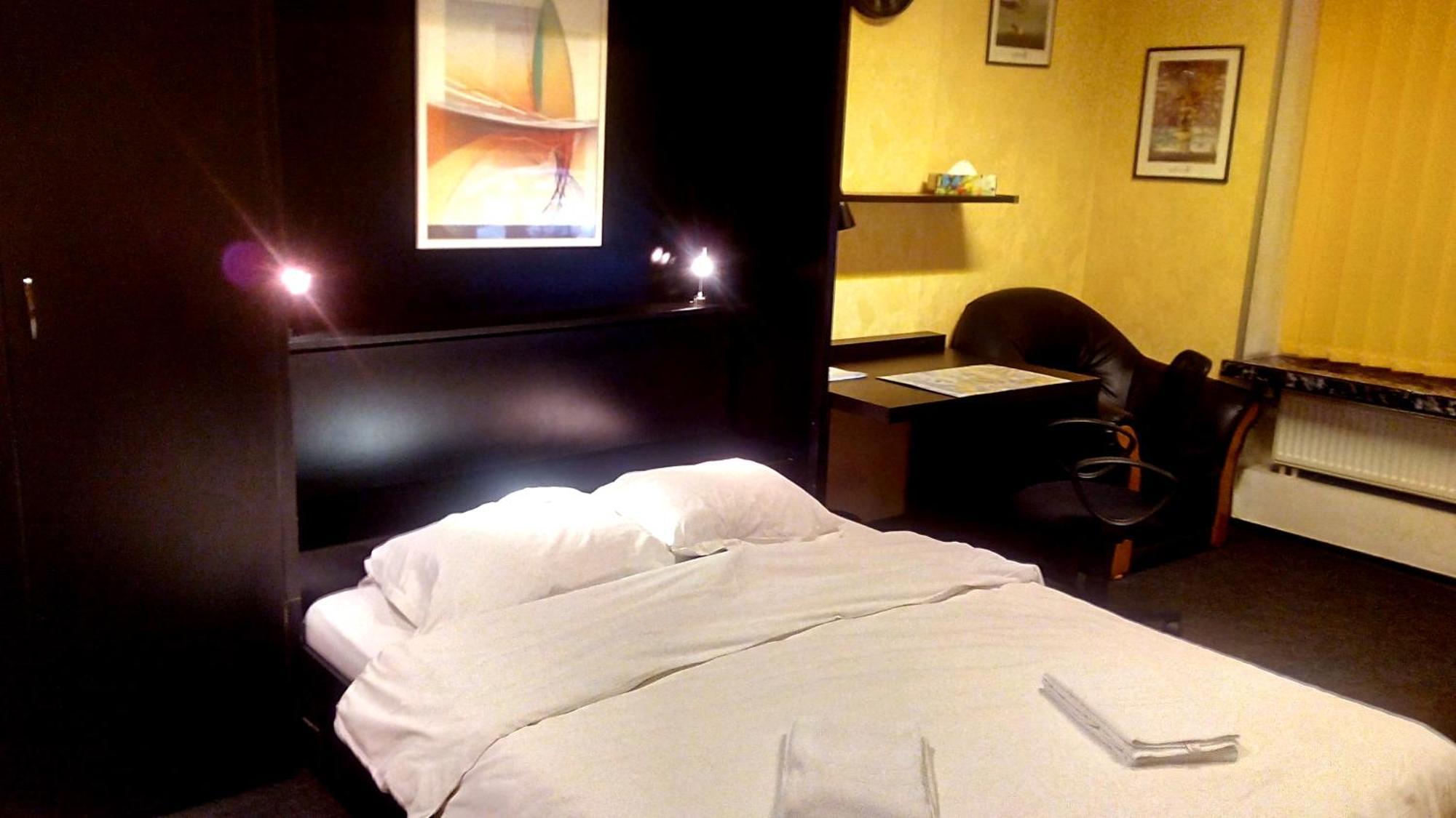Rompromo Plus Accommodation Bukareszt Zewnętrze zdjęcie